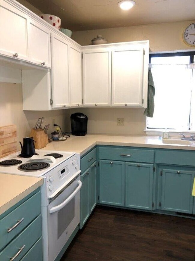 Building Photo - Located in Putnam City School district!  T...