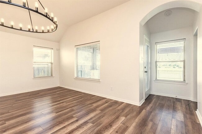 Building Photo - 3094 Camden Park Ln