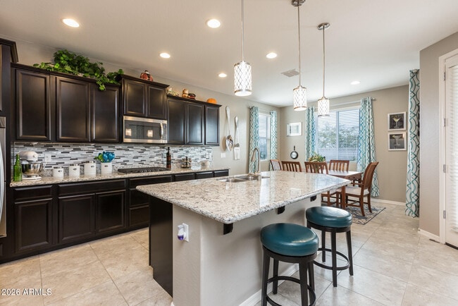 Building Photo - 35549 N Bandolier Dr