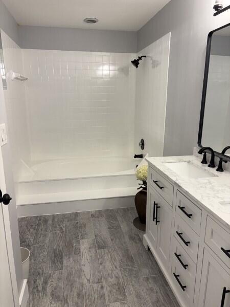 Building Photo - 600 Executive Center Dr