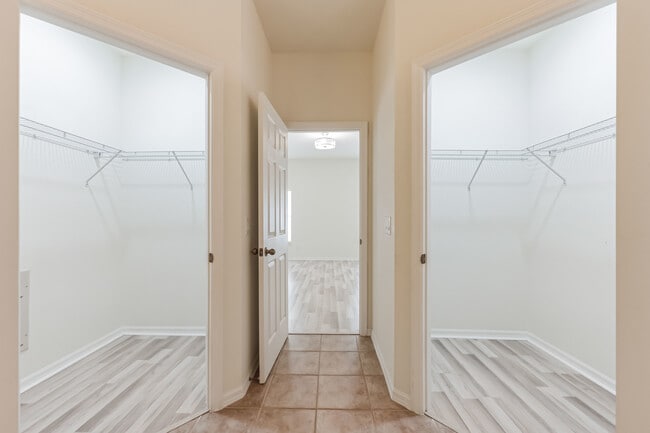 Building Photo - 8190 Silver Birch Way