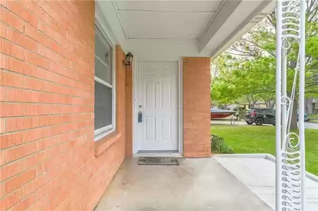 Building Photo - 6212 Sundown Dr