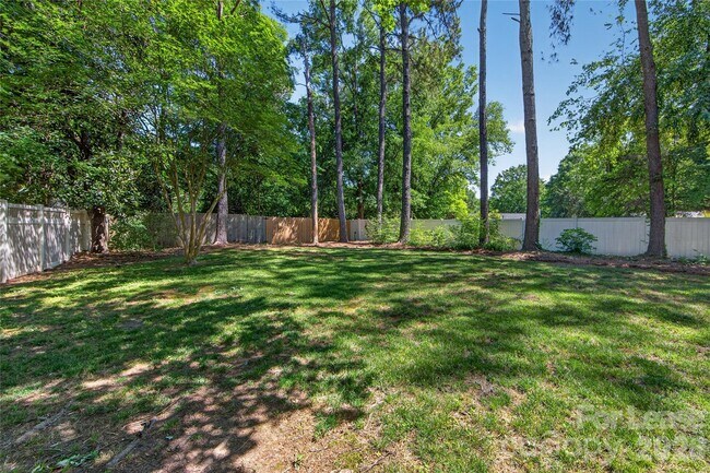 Building Photo - 9131 Glisson Ct