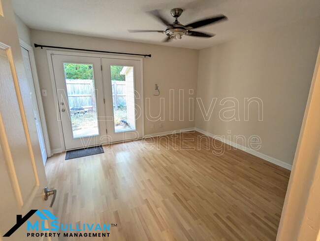 Building Photo - 602 Gatehouse Ln