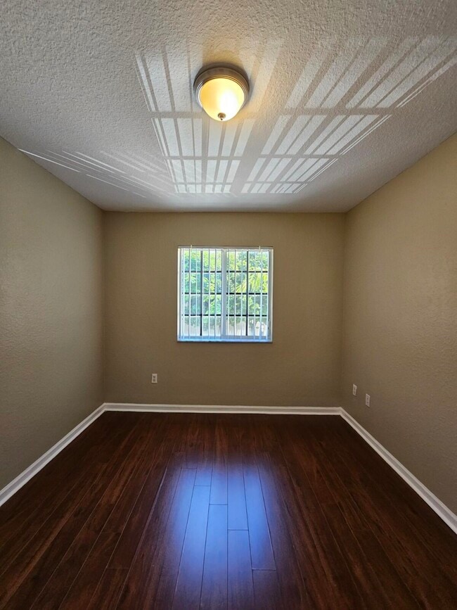 Building Photo - 963 Abaco Ln