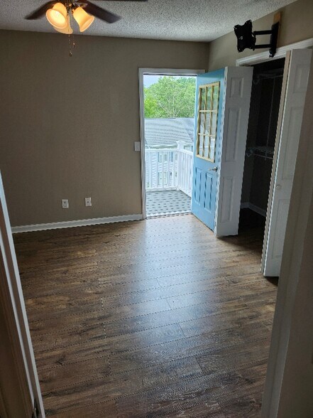 Building Photo - 219 Hunter Hills Cir
