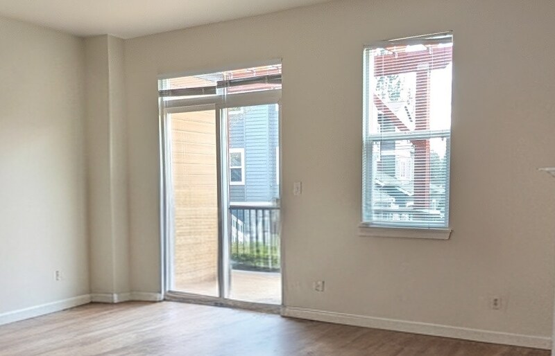 Building Photo - 9053 161st Ct NE