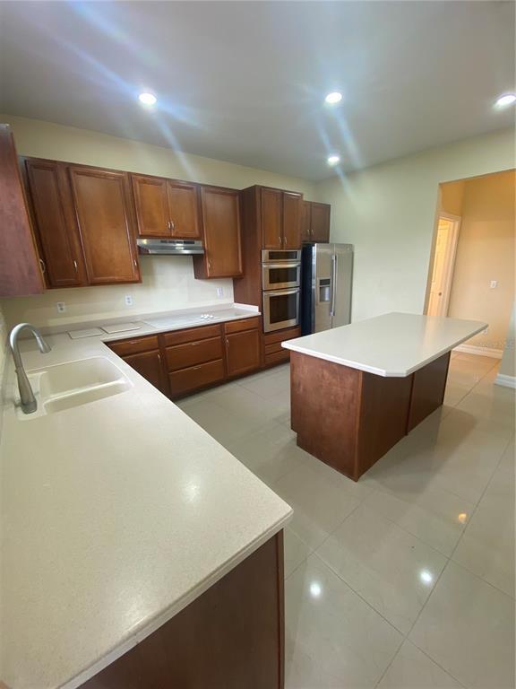 Building Photo - 611 1st Cape Coral Dr