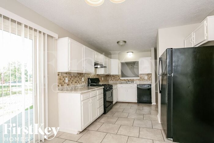 Building Photo - 3742 Limberpine Dr