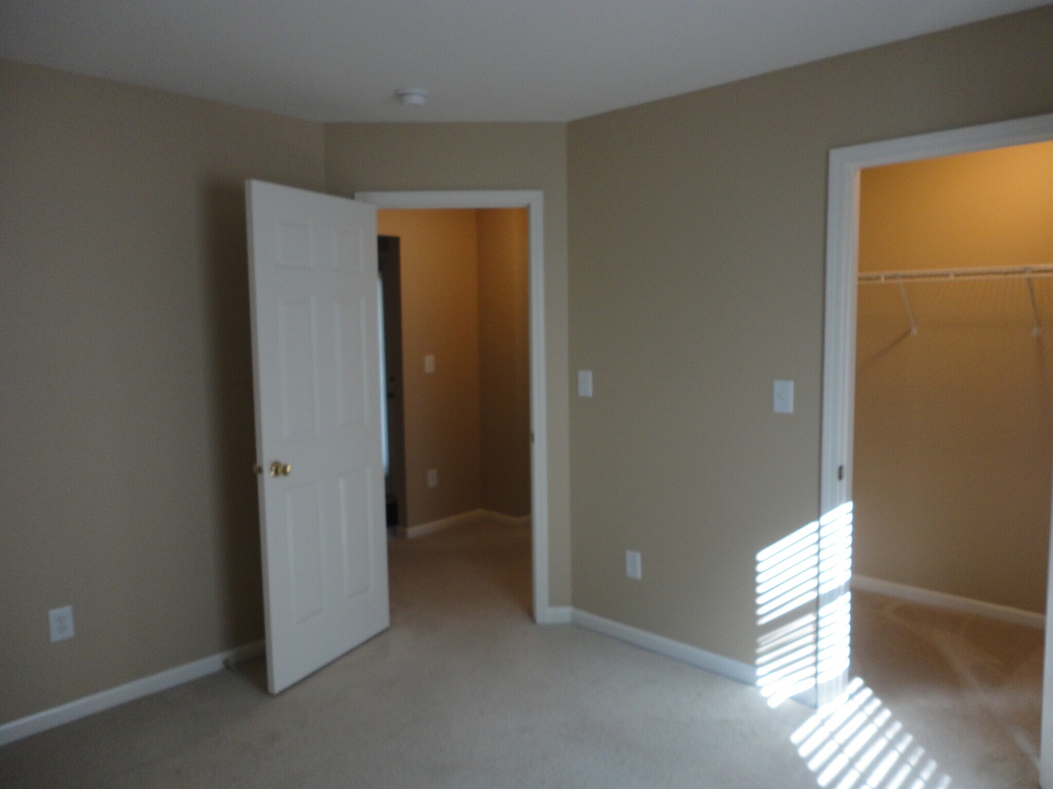 Building Photo - 81 W Quail Wood Ln