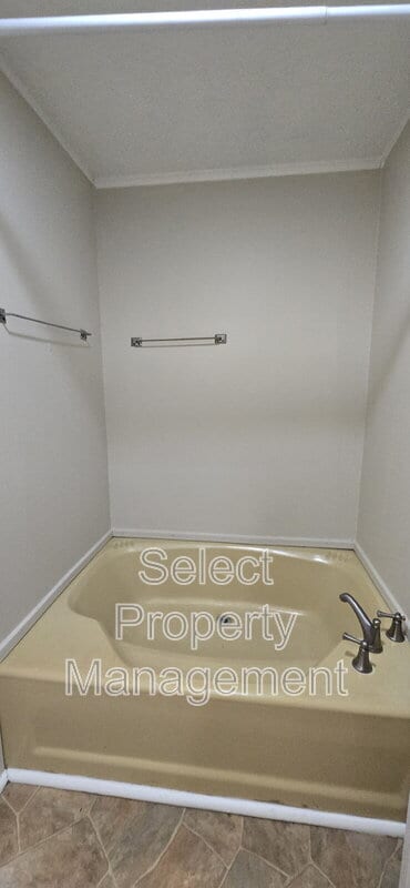 Building Photo - 3013 Prairie Grove Dr