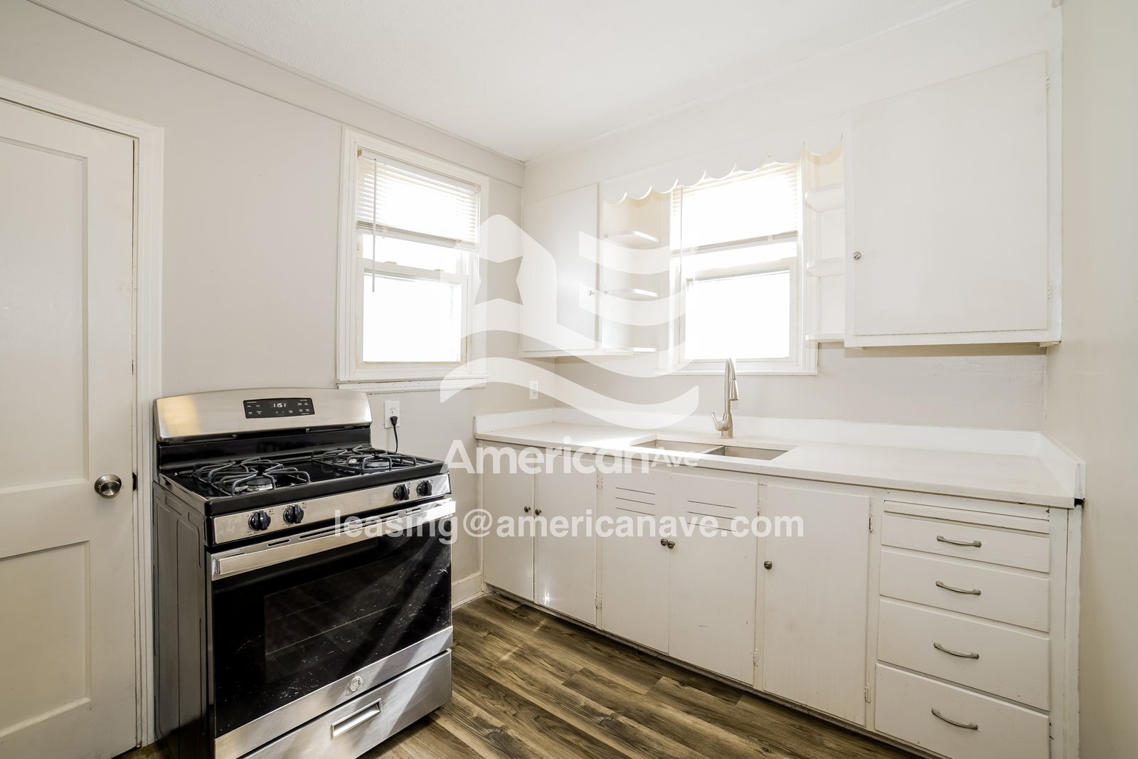 Building Photo - 3624 N Finnell Ave