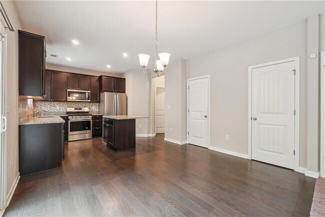 Building Photo - 4981 Bramblewood Cir