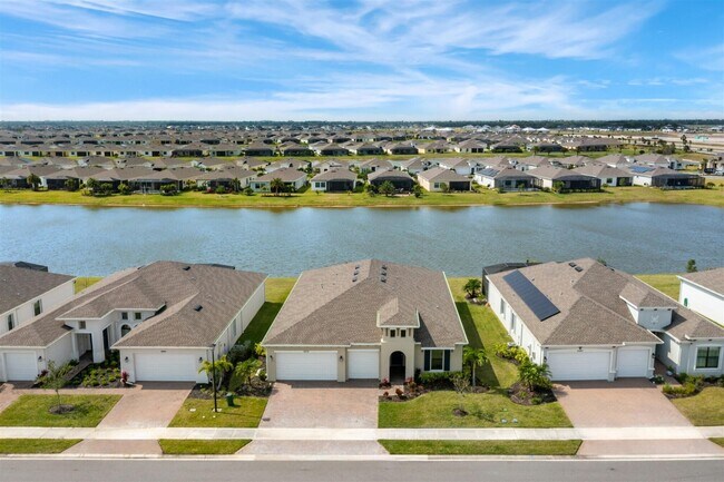 Building Photo - 2479 Millennium Cir