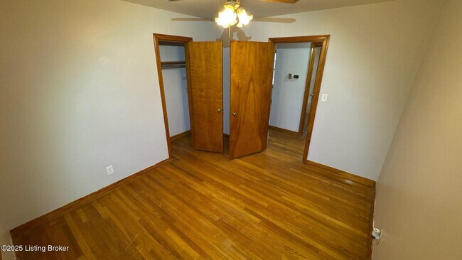 Building Photo - 5908 Ashby Ln