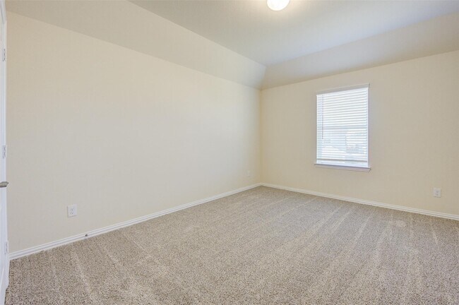 Building Photo - 10902 Granite Chief Dr