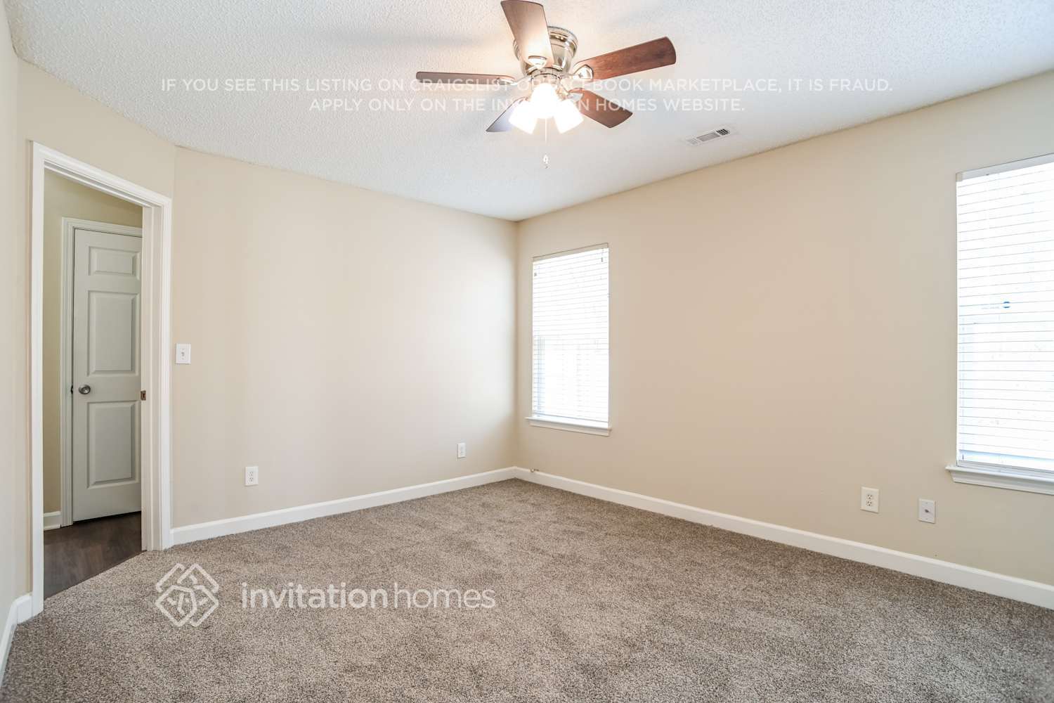 Building Photo - 6239 Day Lilly Ln