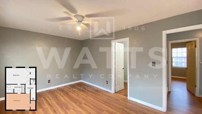 Building Photo - 2 Bedroom Southside Townhouse