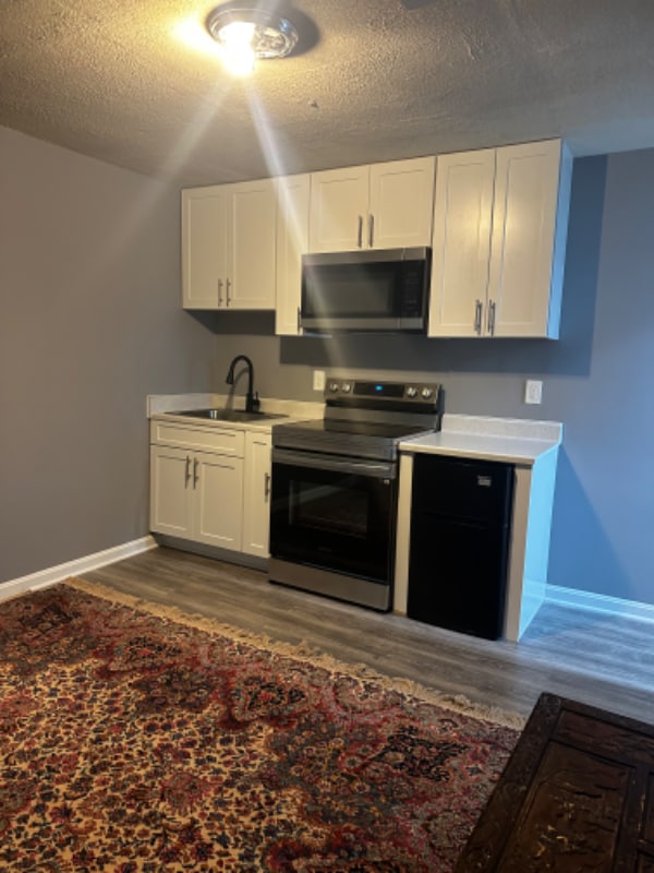 Building Photo - 4808 Nash Dr