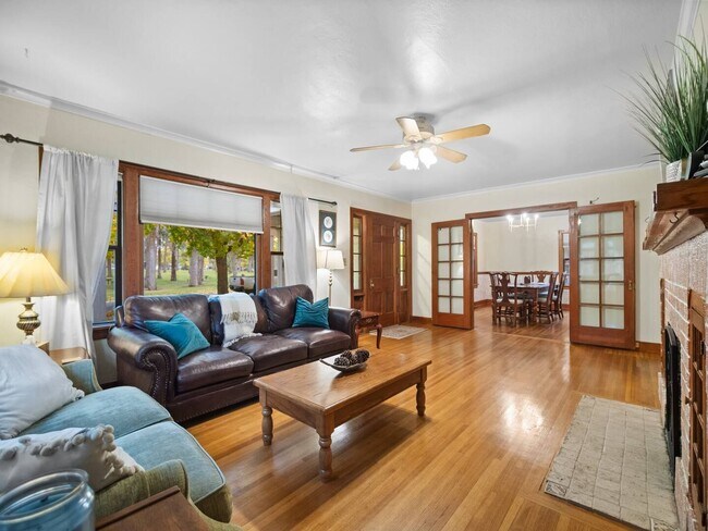 Building Photo - Charming 3-Bedroom Home in Downtown Spokane