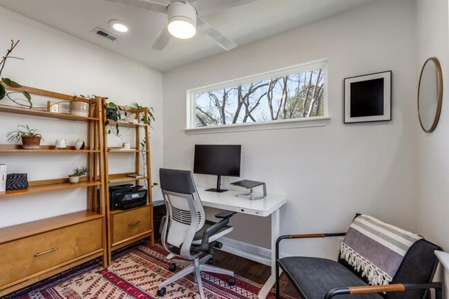 Building Photo - 1113 Taulbee Ln