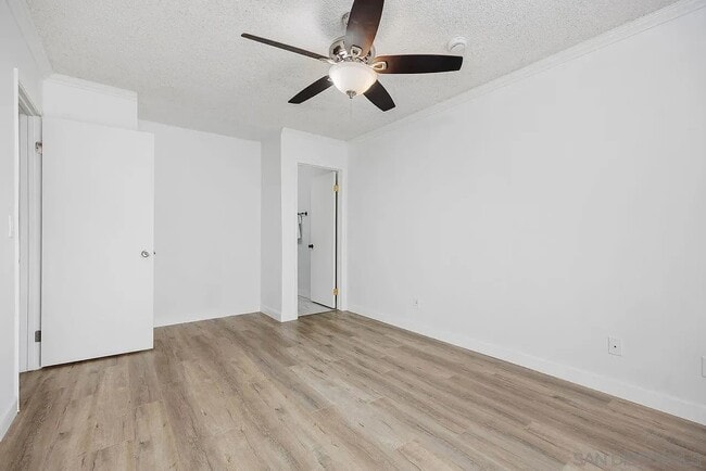 Building Photo - 207 Carissa Dr