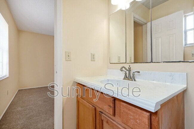 Building Photo - 8102 Turkey Dr