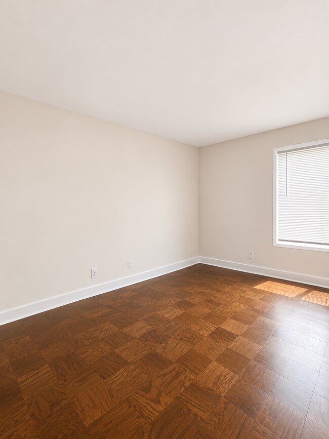 Building Photo - 10850 Green Mountain Cir