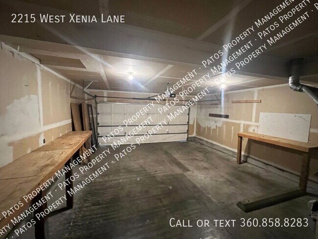 Building Photo - 2215 W Xenia Ln