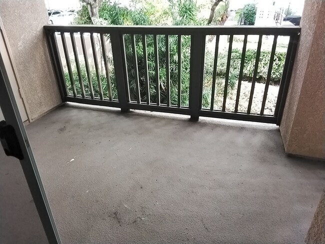 Building Photo - We know how important it is to come home to a relaxing and welcoming atmosphere! Beautiful 2 Bedr...