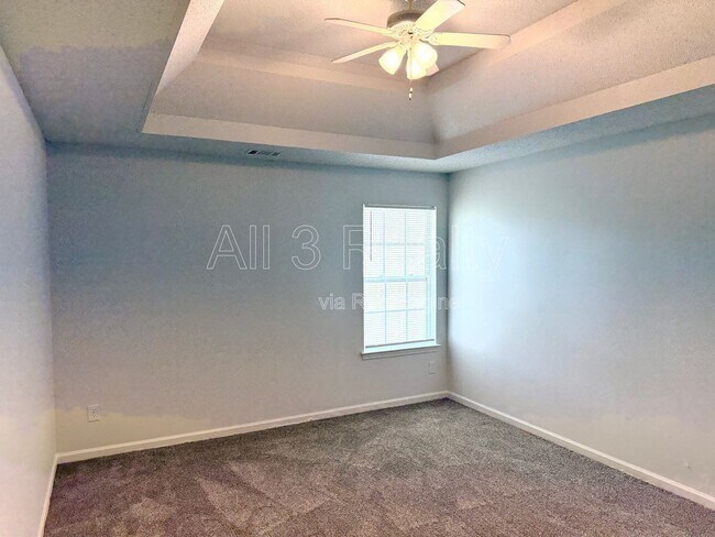 Building Photo - 231 Baywood Crossing