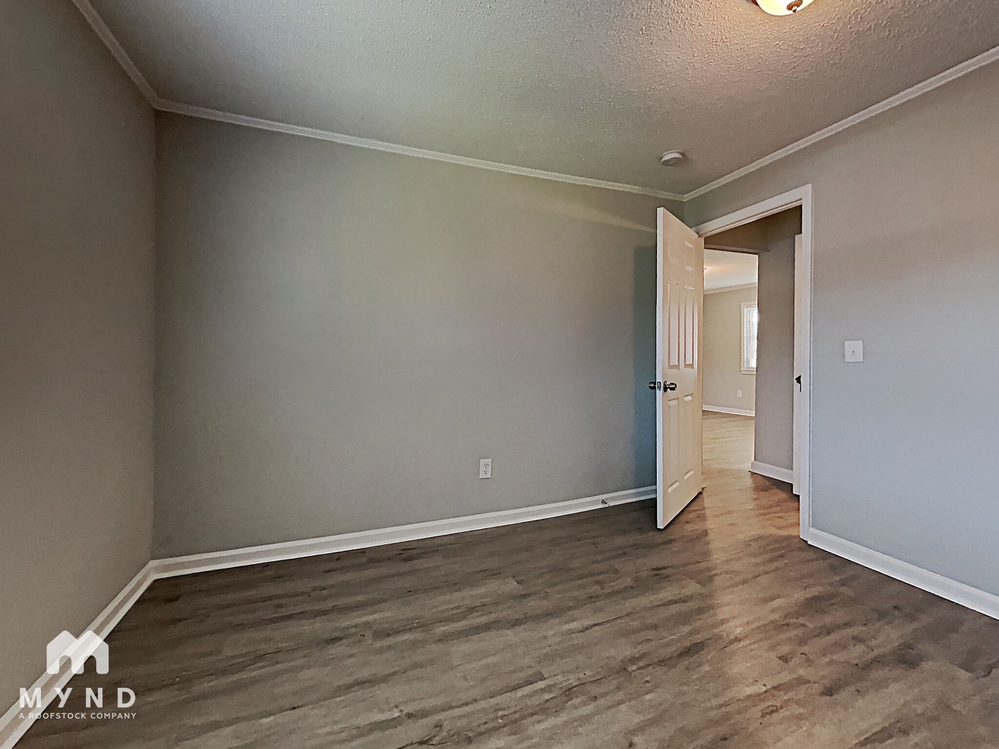 Building Photo - 1112 Pine St