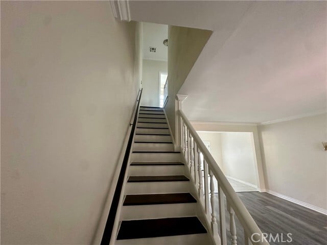 Building Photo - 1760 N Las Palmas Ave