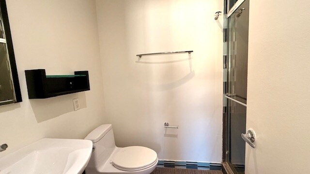 Building Photo - 6244 Morse Ave