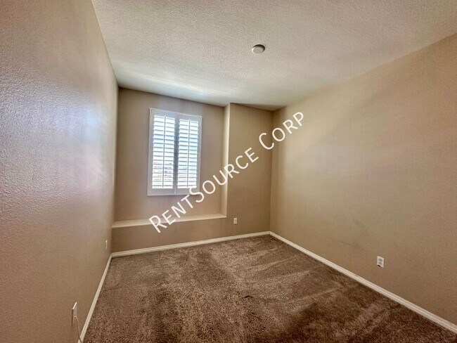 Building Photo - 28390 Esplanada Dr