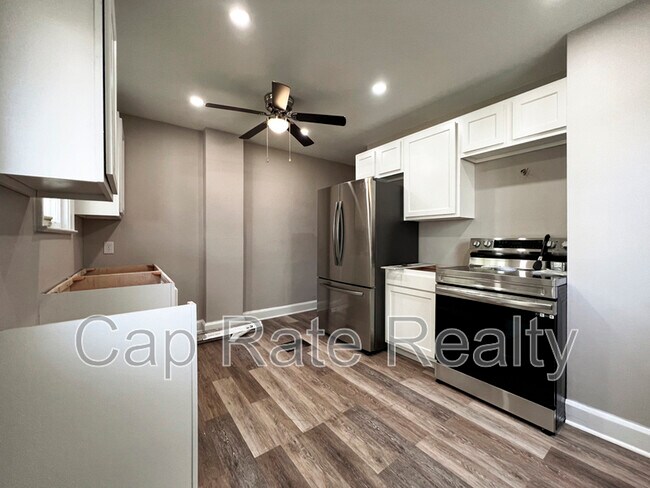 Building Photo - 506 Thurman Ave