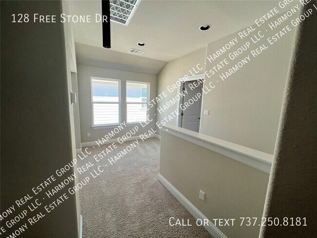 Building Photo - 128 Free Stone Dr