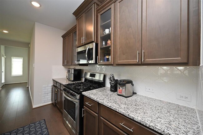 Building Photo - 8210 Vida Costa Dr