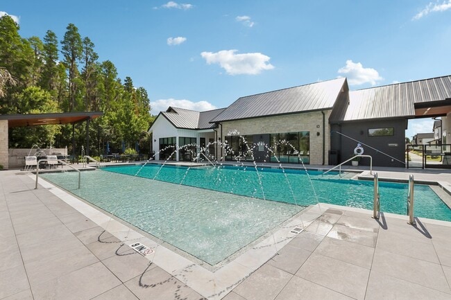 Building Photo - Vireo Wesley Chapel