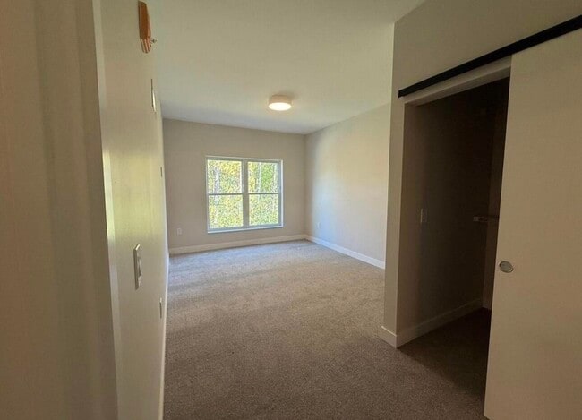 Building Photo - 2645 Burton Rd