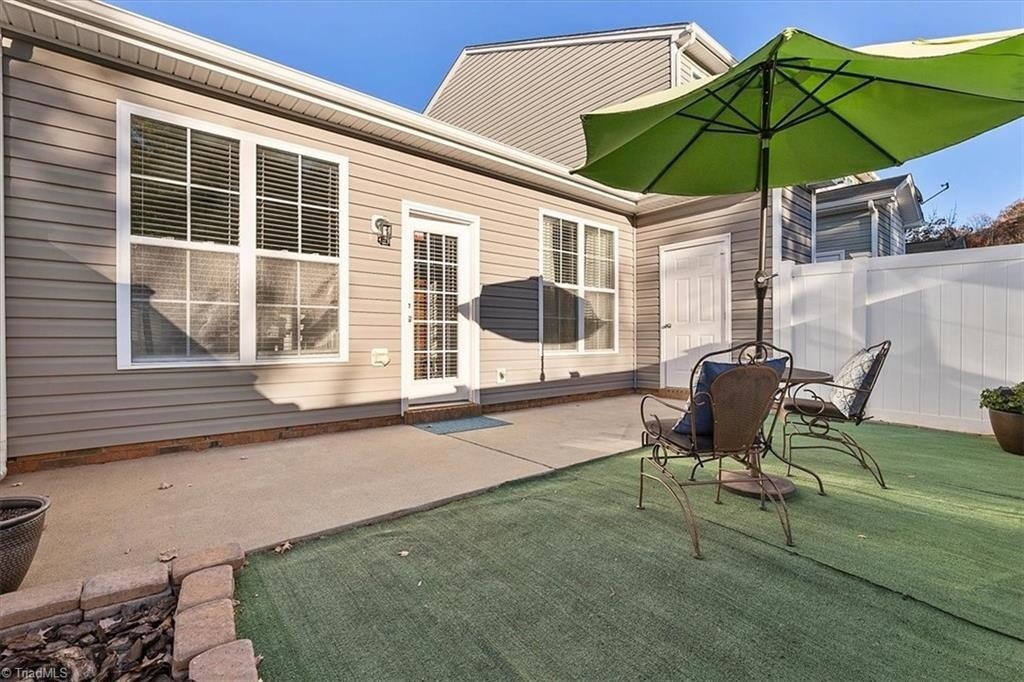 Building Photo - 1173 Kelso Ln