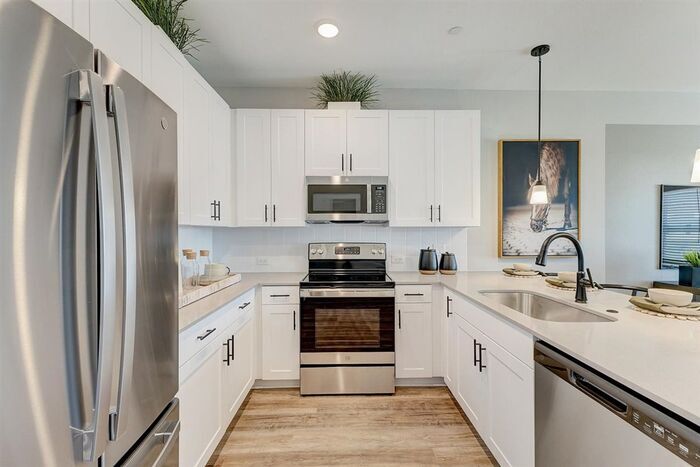 Building Photo - 3704 Florentine Dr