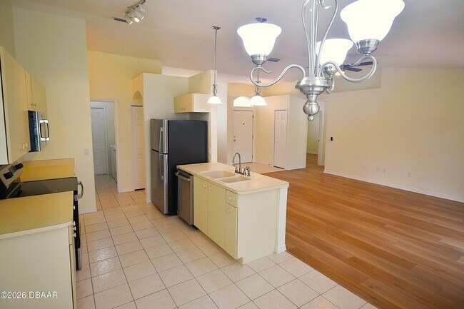 Building Photo - 1640 Armin Ct