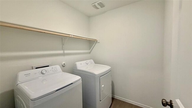 Building Photo - 205 Corniche Cir