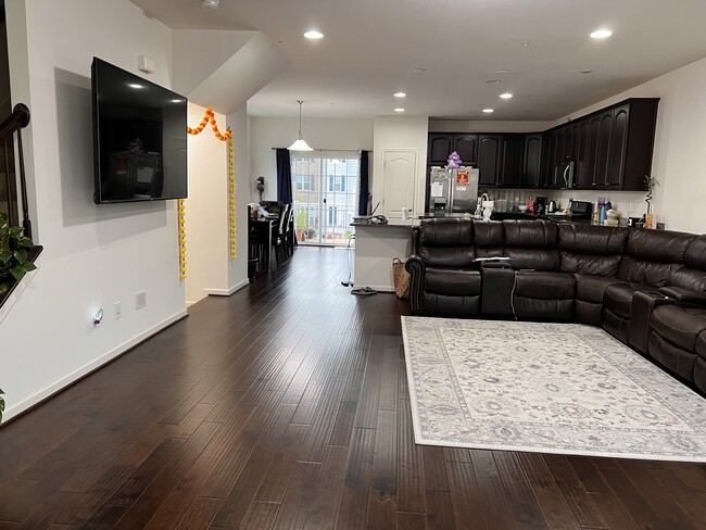 Building Photo - 7932 John Galt Wy