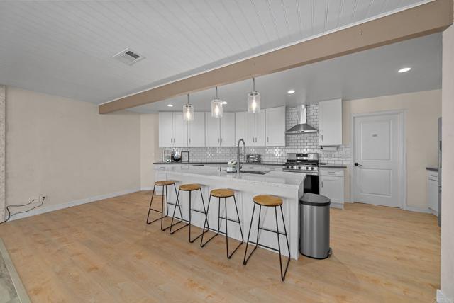 Building Photo - 209 Camino Elevado