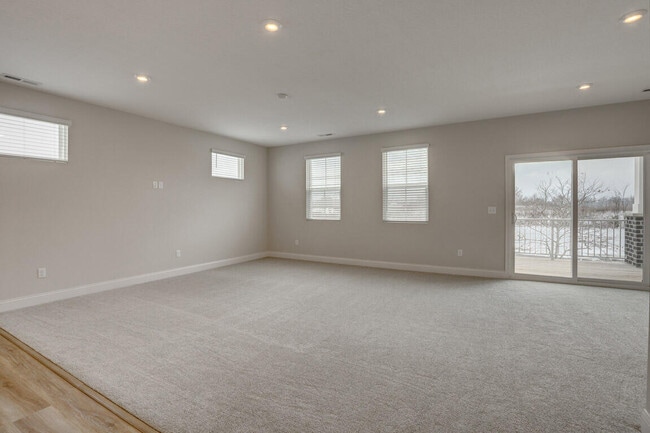 Building Photo - 8540 Concerto Ct