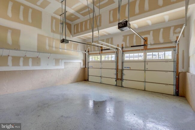 Building Photo - 101 Pearce Ln