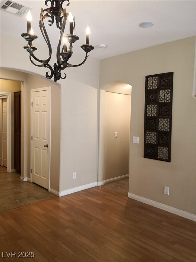 Building Photo - 4952 W Moberly Ave