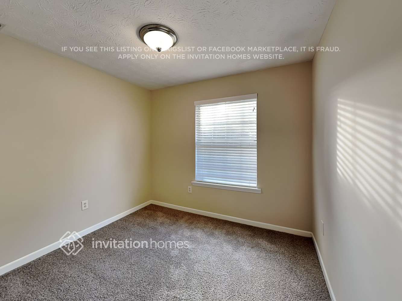 Building Photo - 3508 Tiffany Dr SE